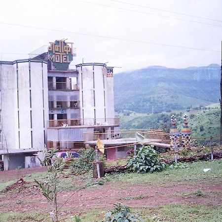 Ganaka Motel - Igatpuri Dış mekan fotoğraf